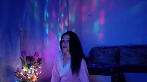 Elisa online show from 02-27-25, 09:58