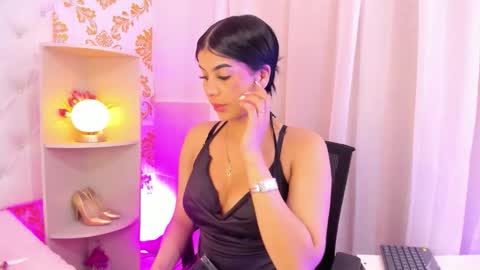 Ema Lambert  online show from 11-12-25, 11:58