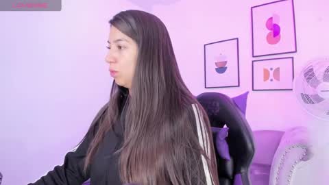 Ema louisx  online show from 01-27-25, 12:16