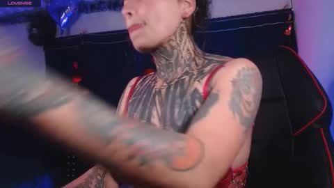 ema_ploxx online show from 03-01-26, 02:57