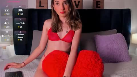 Snapshot of ema_porcaroli chatting on 11-29-25, 08:34 Ema online show from 11-29-25, 08:34