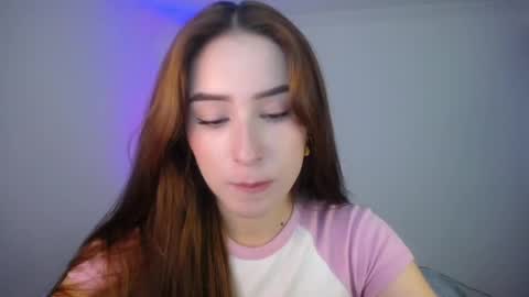 Snapshot of emaa_martins chatting on 01-29-25, 06:28 Emaa online show from 01-29-25, 06:28