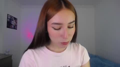 Snapshot of emaa_martins chatting on 03-07-25, 07:38 Emaa online show from 03-07-25, 07:38