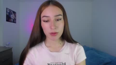Snapshot of emaa_martins chatting on 03-07-25, 10:43 Emaa online show from 03-07-25, 10:43