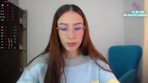 Snapshot of emaa_martins chatting on 09-30-25, 07:52 Emaa online show from 09-30-25, 07:52