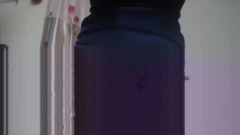 emailisa online show from 10-31-25, 12:55