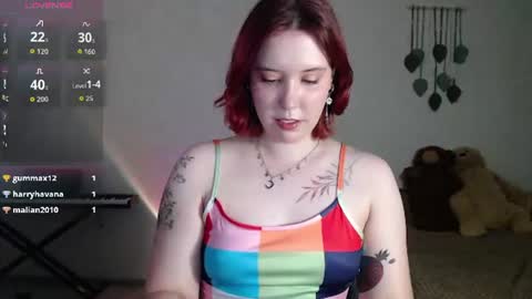 Snapshot of ember_lune chatting on 07-13-26, 07:55 Ember online show from 07-13-26, 07:55