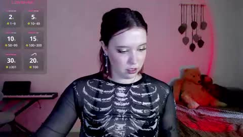 Snapshot of ember_lune chatting on 07-14-26, 08:30 Ember online show from 07-14-26, 08:30