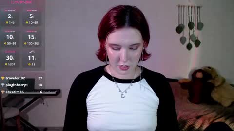 Snapshot of ember_lune chatting on 07-28-26, 04:39 Ember online show from 07-28-26, 04:39