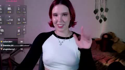 Snapshot of ember_lune chatting on 07-28-26, 06:20 Ember online show from 07-28-26, 06:20