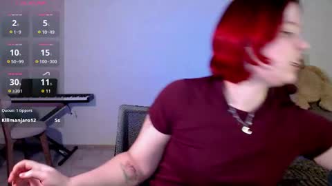 Snapshot of ember_lune chatting on 08-03-26, 02:44 Ember online show from 08-03-26, 02:44