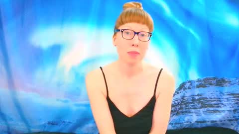 Ember Starleena online show from 01-06-26, 03:27