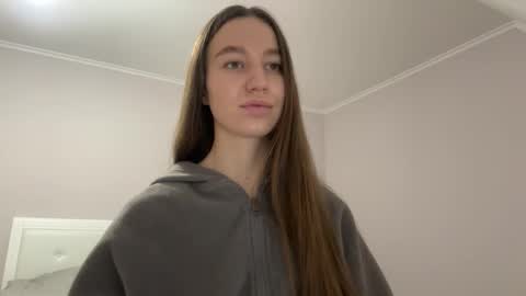 Alina online show from 02-15-26, 10:06