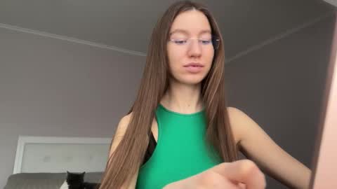 Alina online show from 03-24-26, 01:49