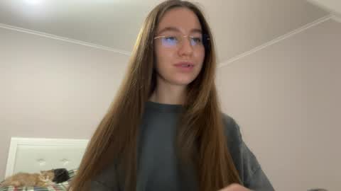 Alina online show from 04-18-26, 07:58