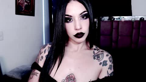 Emerald Black online show from 01-28-25, 11:17