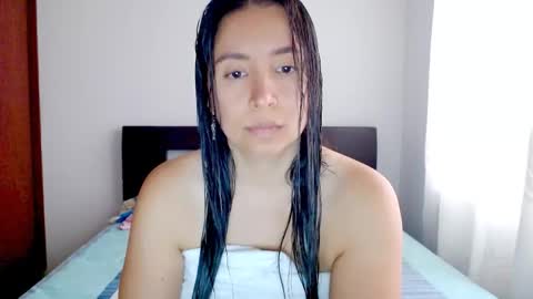 emely_sexx online show from 10-24-25, 08:16