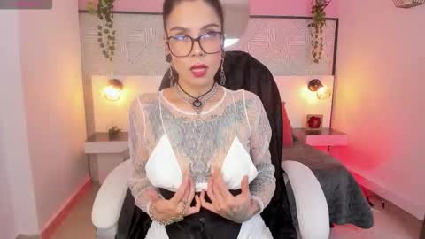 Esmeralda online show from 11-04-25, 12:26