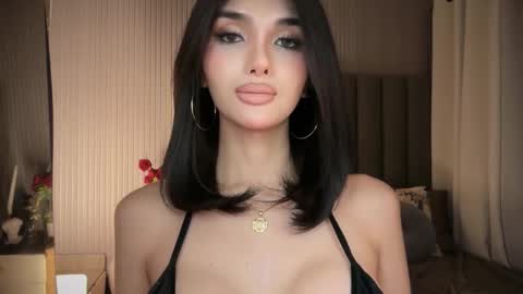 Emerald online show from 03-22-26, 07:01