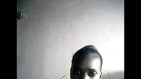 Snapshot of emerence9794 chatting on 03-18-26, 07:06 Emerence9794 online show from 03-18-26, 07:06