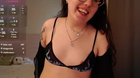 Emi online show from 02-28-25, 11:25