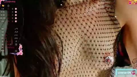 Emmily Roberts online show from 10-31-25, 06:03