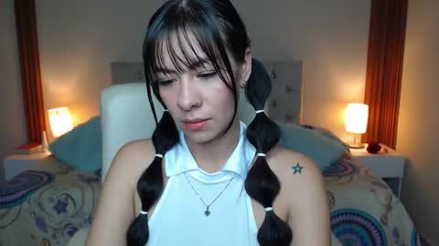 emiily_skinny online show from 03-22-26, 01:53