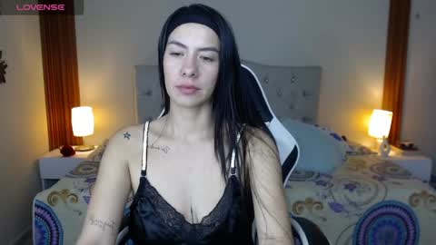 emiily_skinny online show from 04-22-26, 03:09