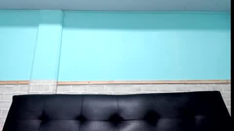 Emily online show from 02-15-25, 11:50