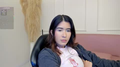    online show from 10-18-25, 12:28