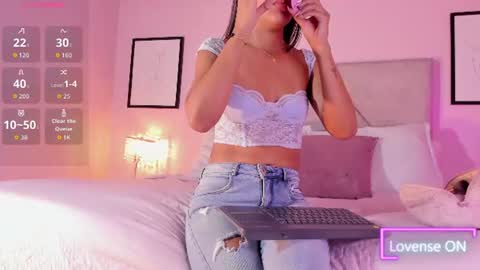 Emiilyh online show from 07-25-26, 08:06