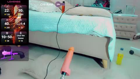 EmillySaenz online show from 10-24-25, 03:52