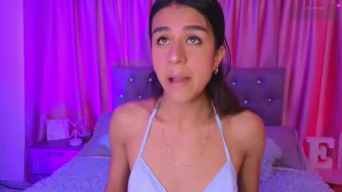 Snapshot of emiiscoot_1 chatting on 02-13-26, 03:19 Emily online show from 02-13-26, 03:19