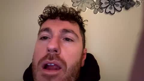 Snapshot of emil2894 chatting on 02-18-26, 05:31 emil2894 online show from 02-18-26, 05:31