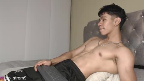 emile_239 online show from 02-22-25, 02:50