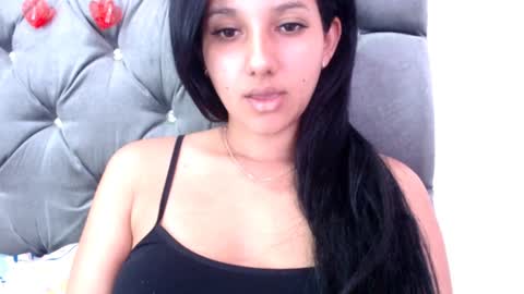 Snapshot of emili_riders chatting on 02-07-25, 03:30 emili riders online show from 02-07-25, 03:30