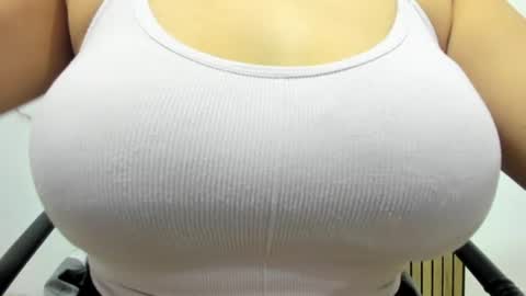 Emilia Betancourt0923 online show from 07-21-26, 12:35