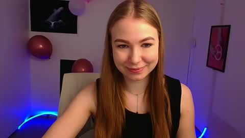 Emilia online show from 03-08-25, 06:10