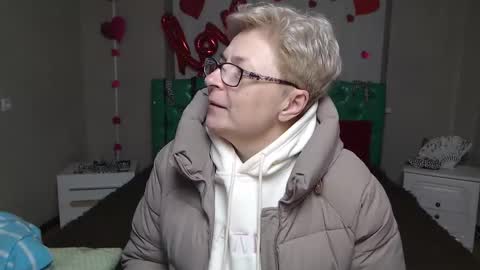 Snapshot of emiliagree chatting on 02-06-26, 06:22 EmiliaGree online show from 02-06-26, 06:22