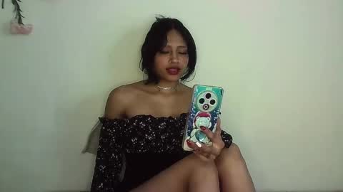 Snapshot of emiliejoy chatting on 05-21-26, 06:42 emiliejoy online show from 05-21-26, 06:42