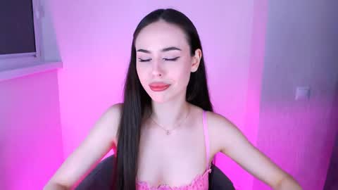 Emily online show from 06-08-26, 11:38