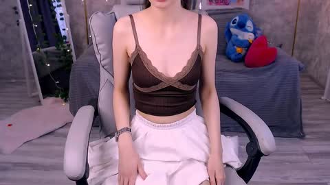 Emily online show from 04-03-26, 06:22