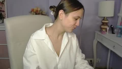 Emilly online show from 02-21-26, 08:04