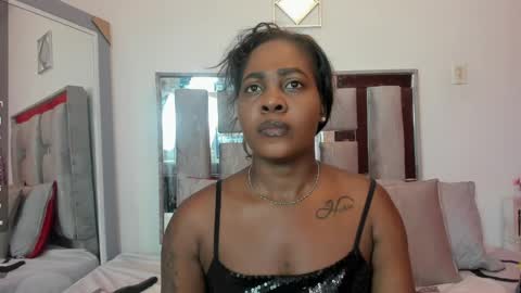 Emilly Roa online show from 04-05-26, 12:02