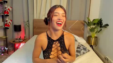 .  . online show from 11-16-25, 09:09