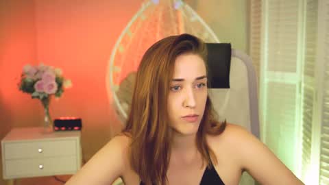 Snapshot of emillylopez chatting on 07-28-26, 01:21 emillylopez online show from 07-28-26, 01:21