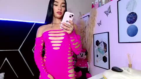 emillystonex online show from 05-14-26, 10:27