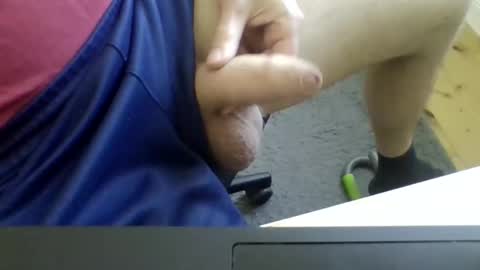 Snapshot of emilmirror chatting on 04-17-26, 11:35 emilmirror online show from 04-17-26, 11:35