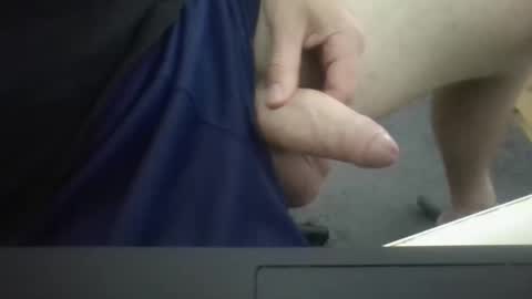 Snapshot of emilmirror chatting on 05-08-26, 12:10 emilmirror online show from 05-08-26, 12:10