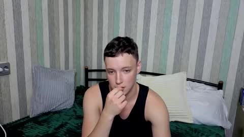 emily0303 online show from 09-22-25, 04:42